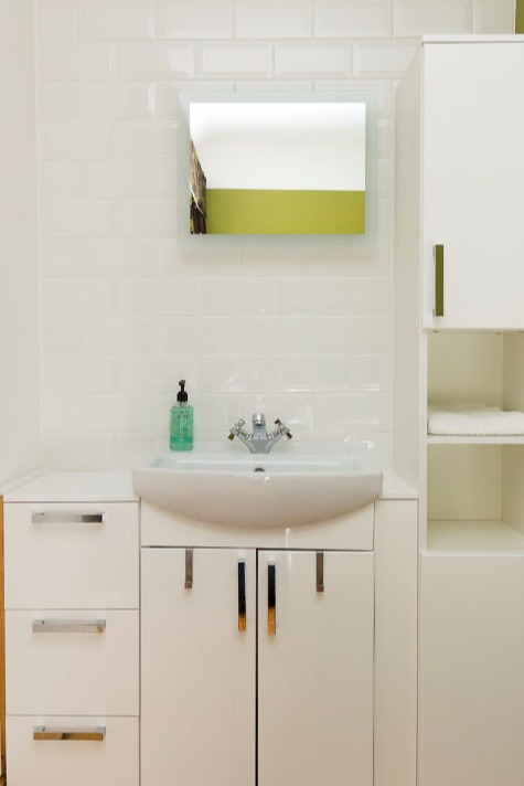 Room 2 - basin Room 2 - basin